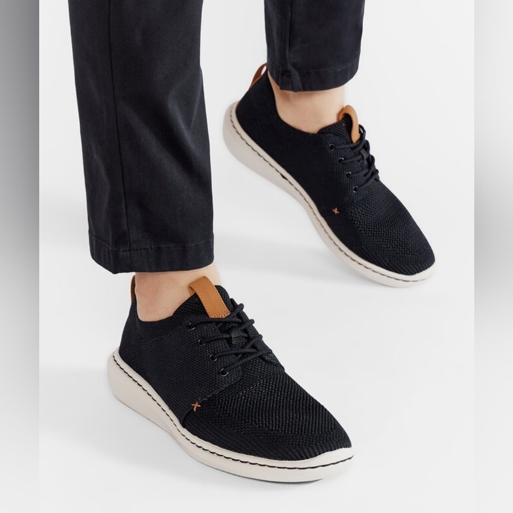 Step Urban Mix by Clarks Black Knit Sneakers with Leather Tan Accents